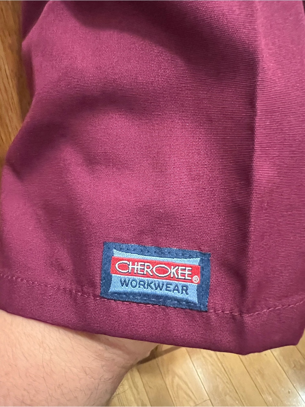 Cherokee Short-Sleeve Maroon Button-Front jacket - Picture 5 of 6